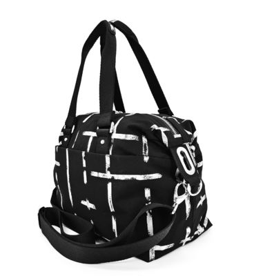กระเป๋าสะพายสีดํา Unisex Tote กับผ้าปูคู่มือ