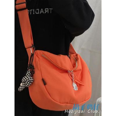กระเป๋าสตางค์สไตล์ Unisex